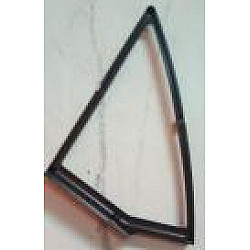 Suport fixare geam triunghiular fata dreapta Suport fixare geam triunghiular fata dreapta